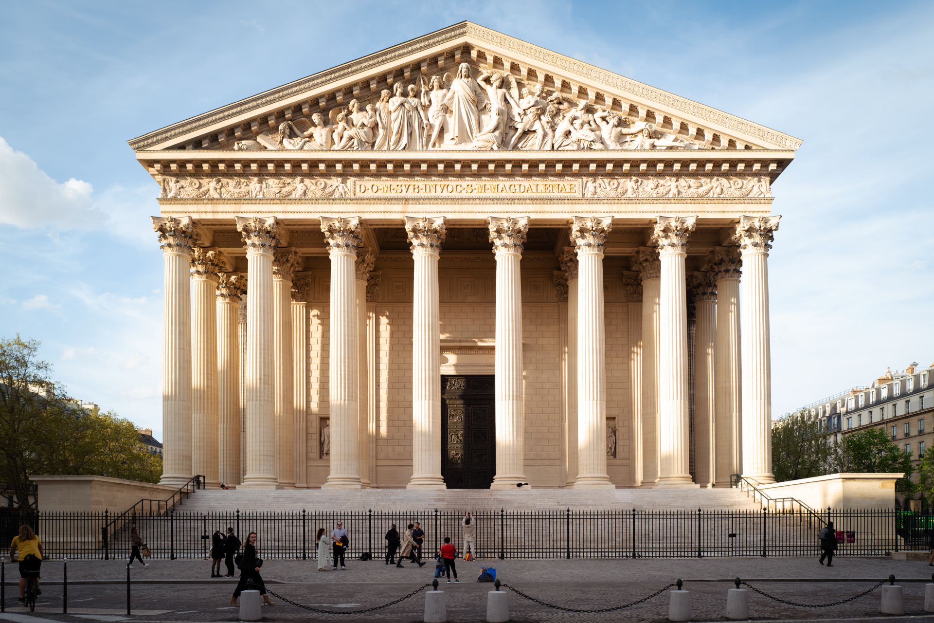 Place de la Madeleine near Short Stay Paris apartments in the 9th arrondissement